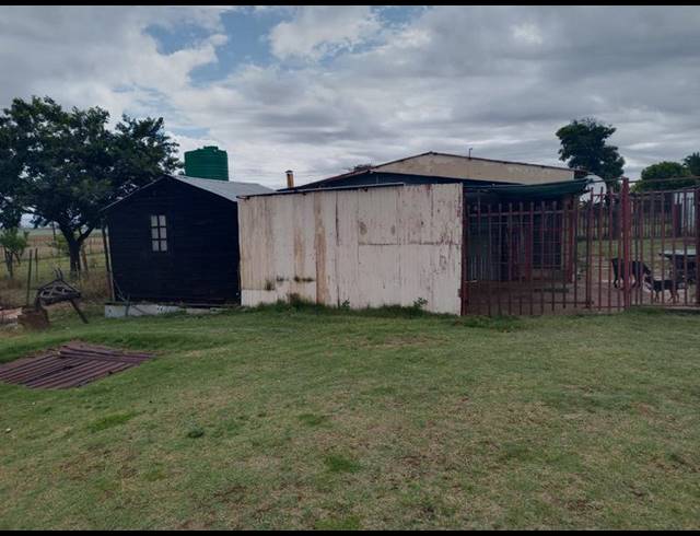 2 BEDROOM HOUSE FOR SALE IN VLEIKOP AH